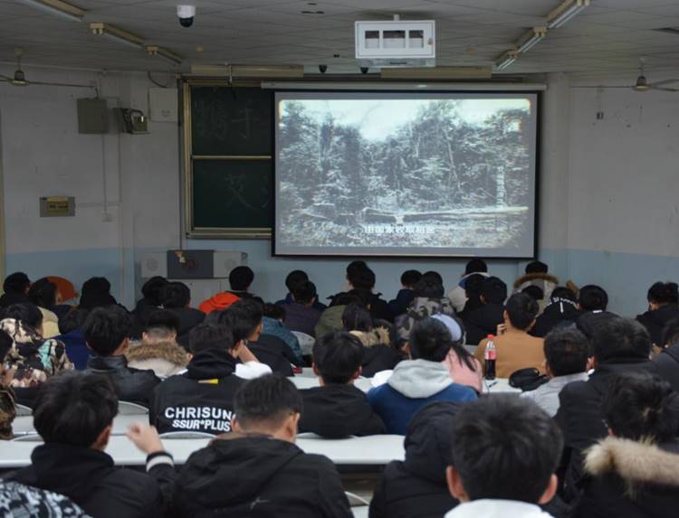 说明: https://www-443.webvpn.sdjzu.edu.cn/__local/D/C0/EE/2992143944FCA207E8A0C0BDA6F_ED2D4AB6_1455F.jpg