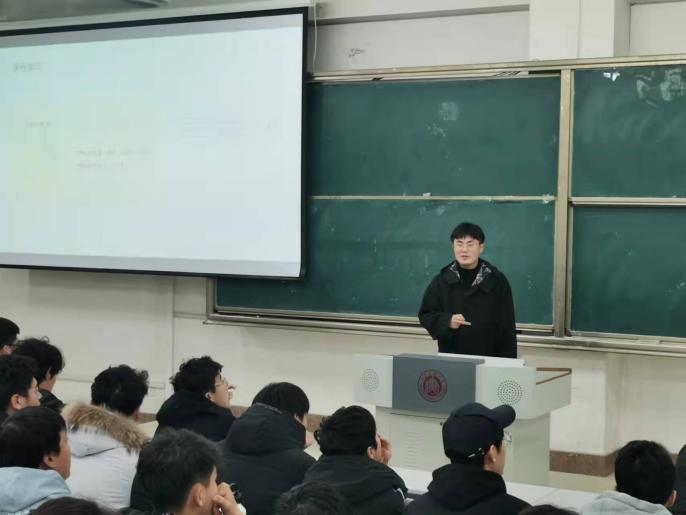 说明: 6e83d5bb811f5c541bd51233f057b03