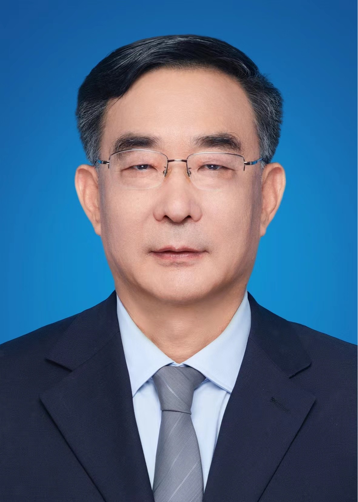 李成